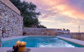 Olga'S Filoxenia - Villa Aladanos-Private Pool And Heated Jacuzzi