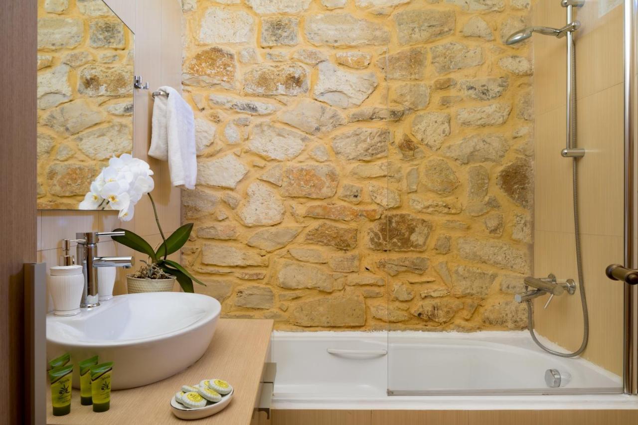 Olga'S Filoxenia - Villa Aladanos-Private Pool And Heated Jacuzzi Μαχαιροί Εξωτερικό φωτογραφία