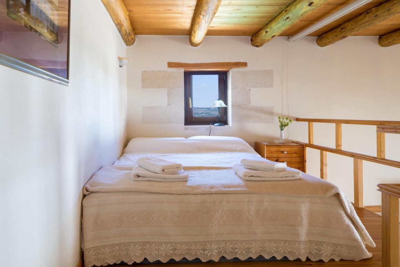 Olga'S Filoxenia - Villa Aladanos-Private Pool And Heated Jacuzzi Μαχαιροί Εξωτερικό φωτογραφία
