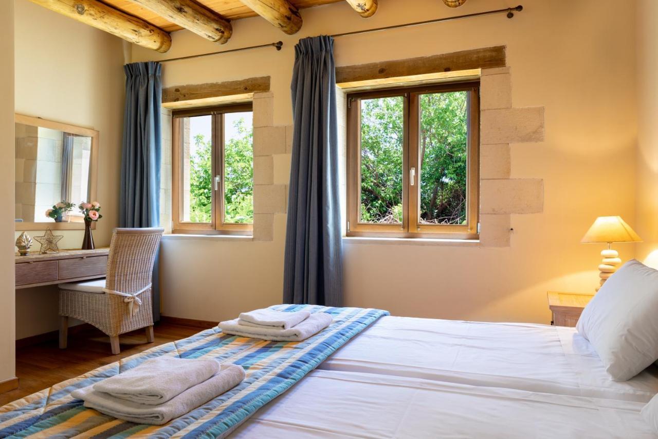 Olga'S Filoxenia - Villa Aladanos-Private Pool And Heated Jacuzzi Μαχαιροί Εξωτερικό φωτογραφία